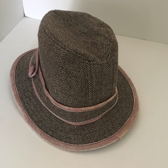 Arden B Brown Tweed Hat with Pink Trim - Picture 3 of 3